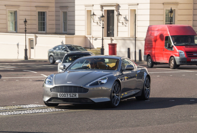 Aston Martin DB9 2013