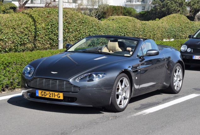 Aston Martin V8 Vantage Roadster