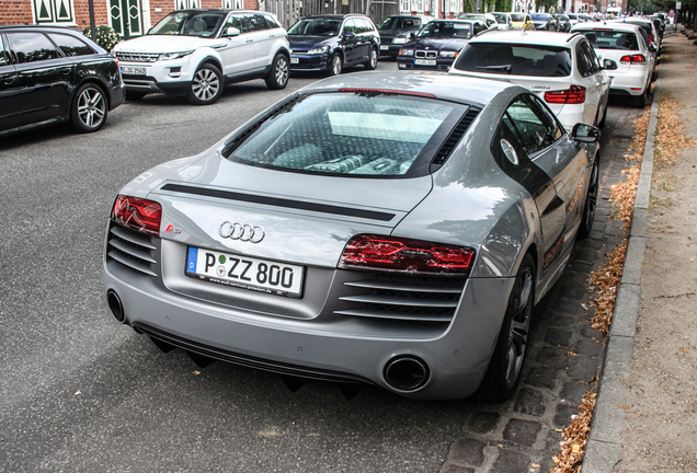 Audi R8 V10 Plus 2013