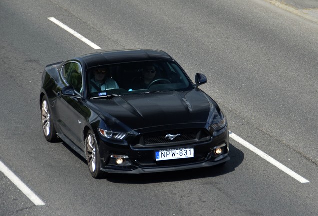 Ford Mustang GT 2015