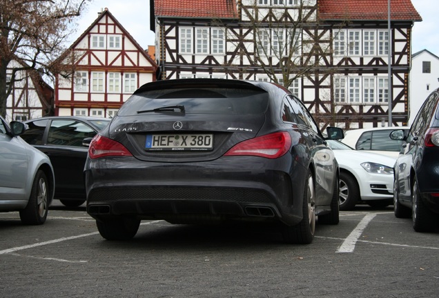 Mercedes-Benz CLA 45 AMG Shooting Brake