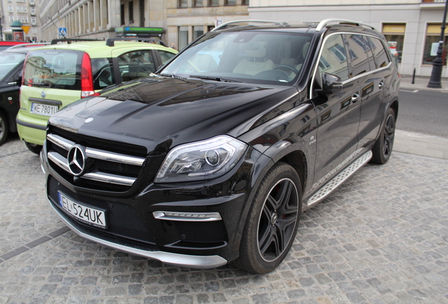 Mercedes-Benz GL 63 AMG X166