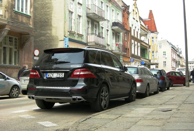 Mercedes-Benz ML 63 AMG W166