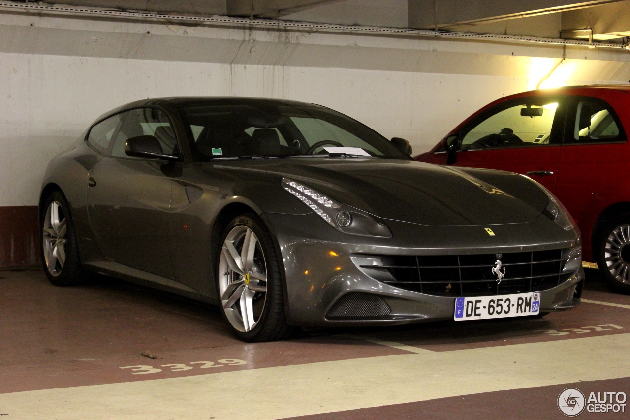 Ferrari FF