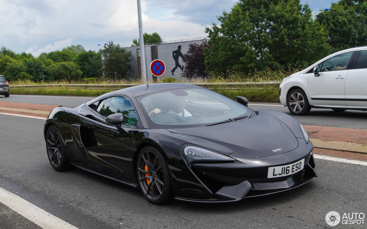 McLaren 570S