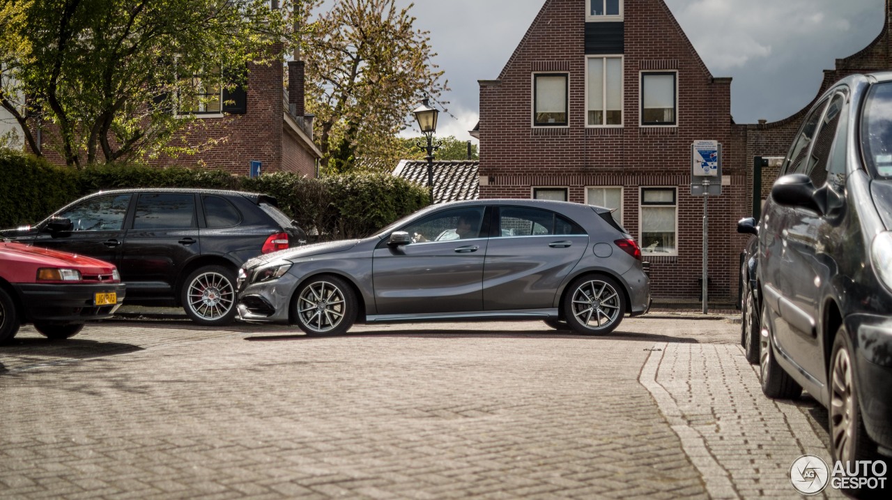 Mercedes-AMG A 45 W176 2015