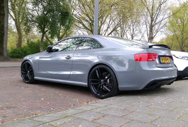 Audi RS5 B8 2012