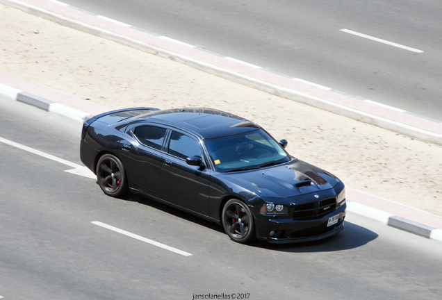 Dodge Charger SRT-8