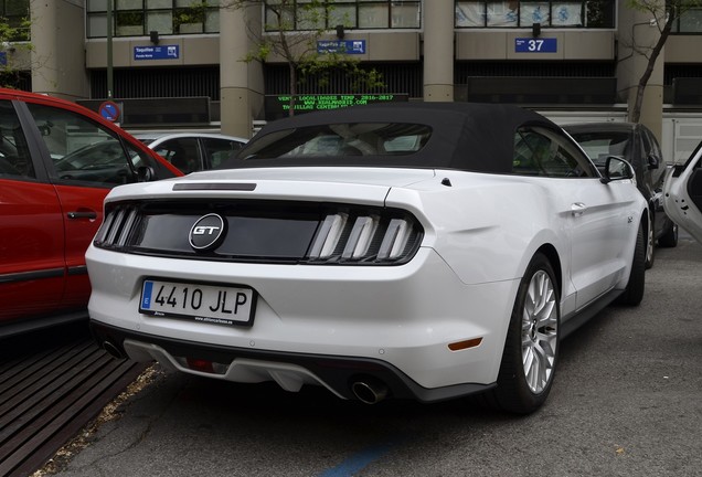 Ford Mustang GT Convertible 2015