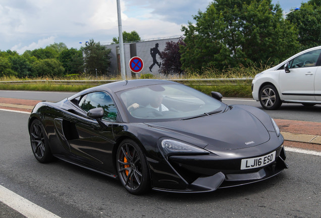 McLaren 570S