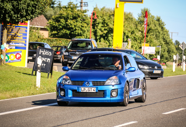 Renault Clio V6 Phase II