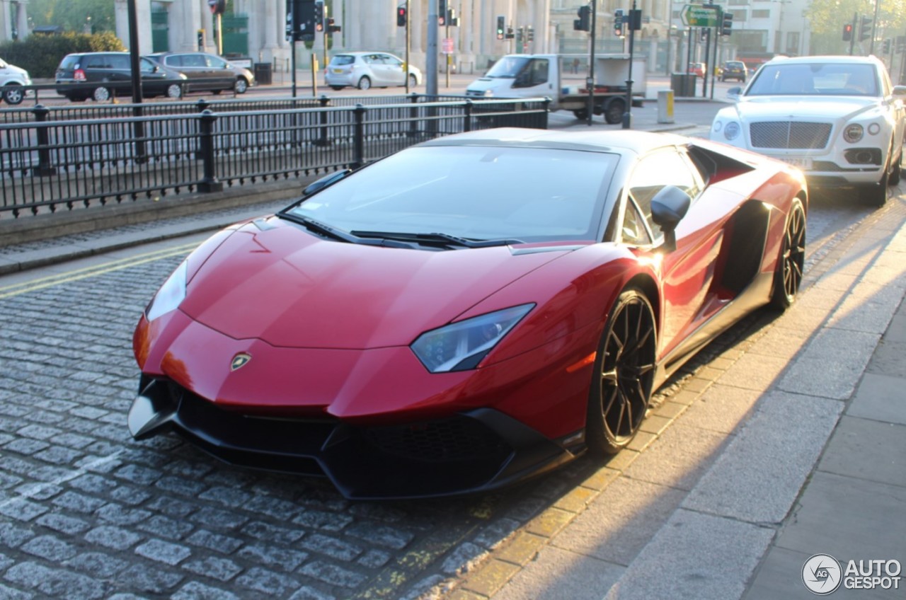 Lamborghini Aventador LP720-4 Roadster 50° Anniversario