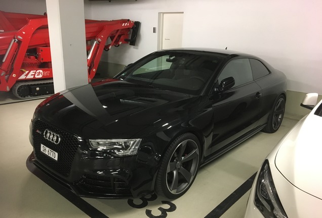 Audi RS5 B8 2012