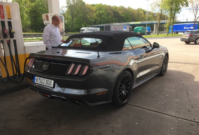 Ford Mustang GT Convertible 2015