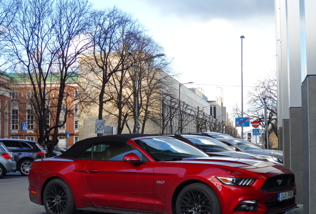 Ford Mustang GT Convertible 2015