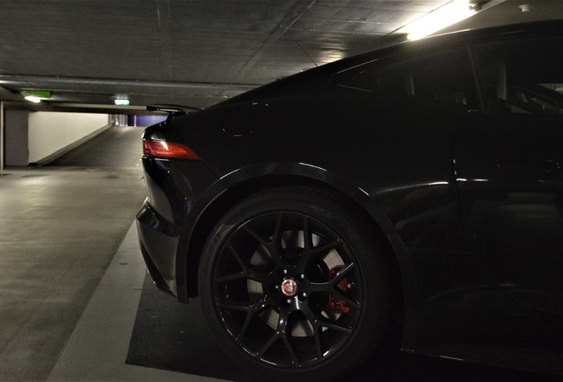 Jaguar F-TYPE S AWD Coupé British Design Edition