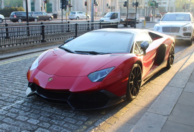 Lamborghini Aventador LP720-4 Roadster 50° Anniversario