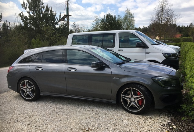 Mercedes-AMG CLA 45 Shooting Brake X117