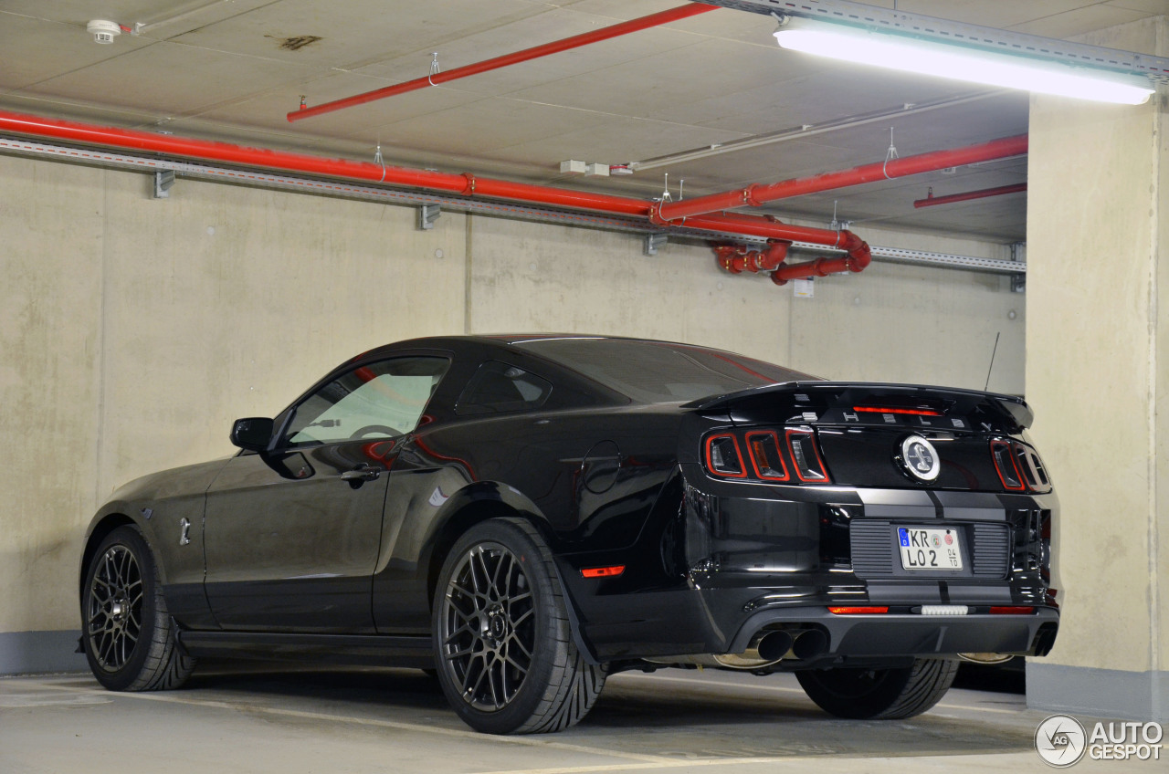 Ford Mustang Shelby GT500 2013