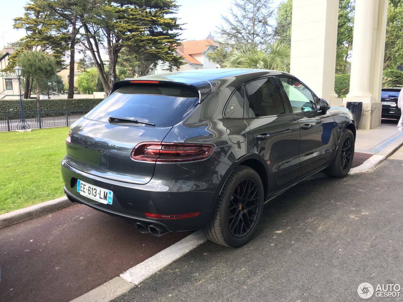 Porsche 95B Macan GTS