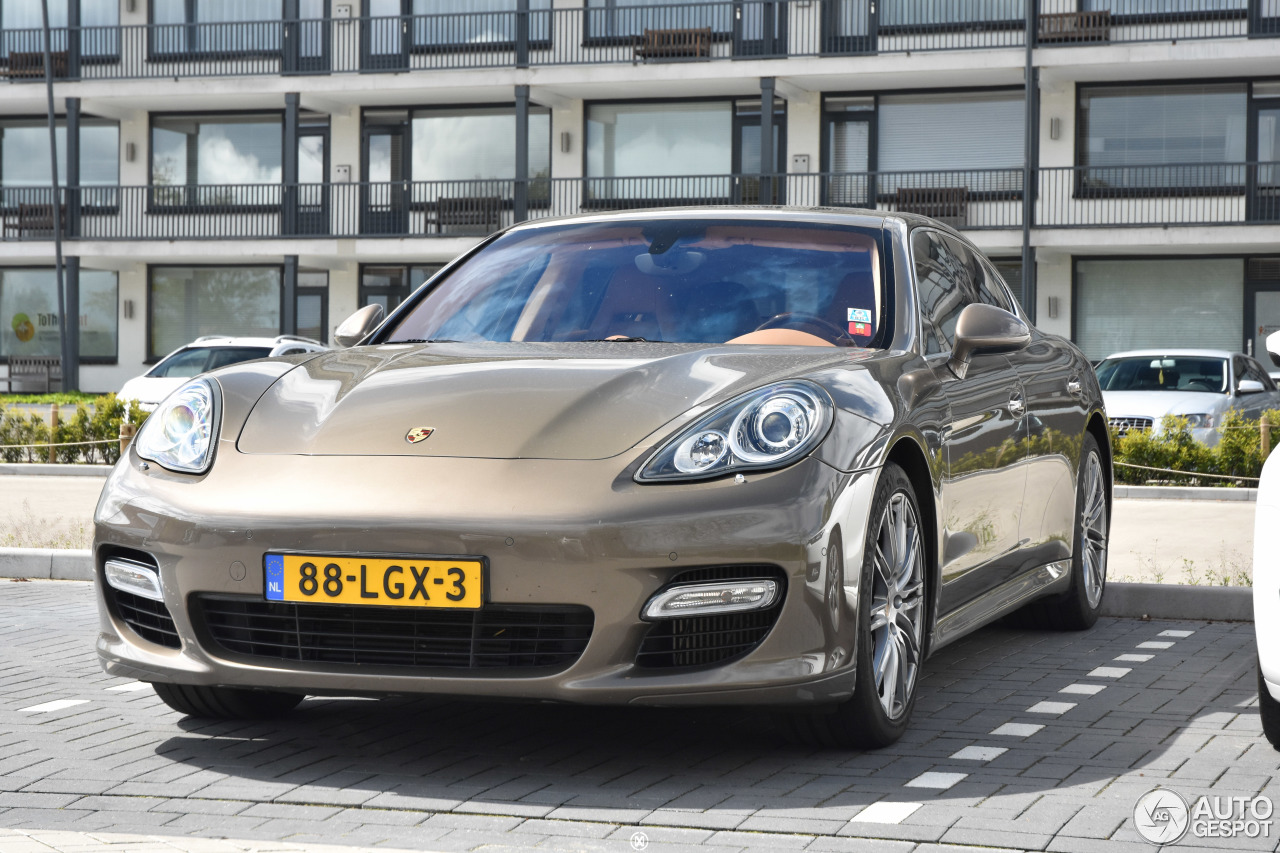 Porsche 970 Panamera Turbo MkI