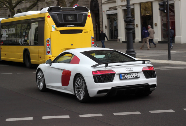 Audi R8 V10 Plus 2015