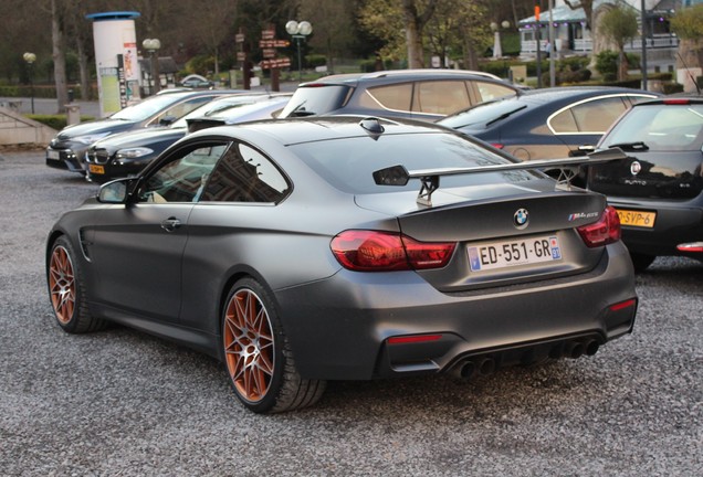 BMW M4 GTS