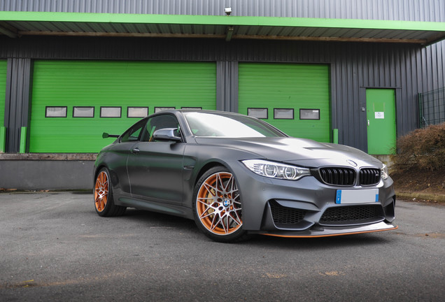 BMW M4 GTS