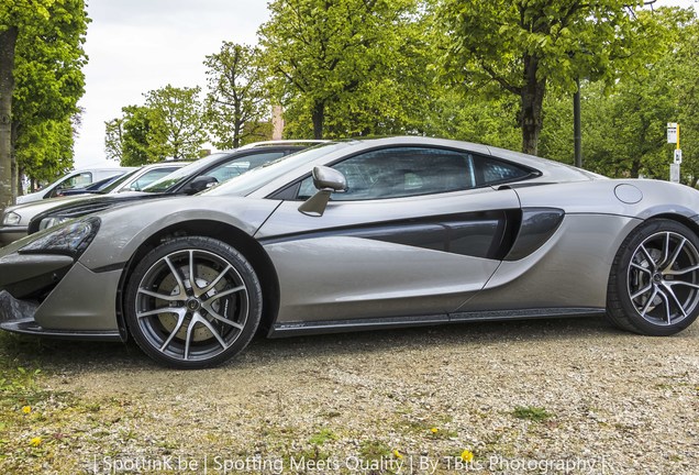 McLaren 570GT