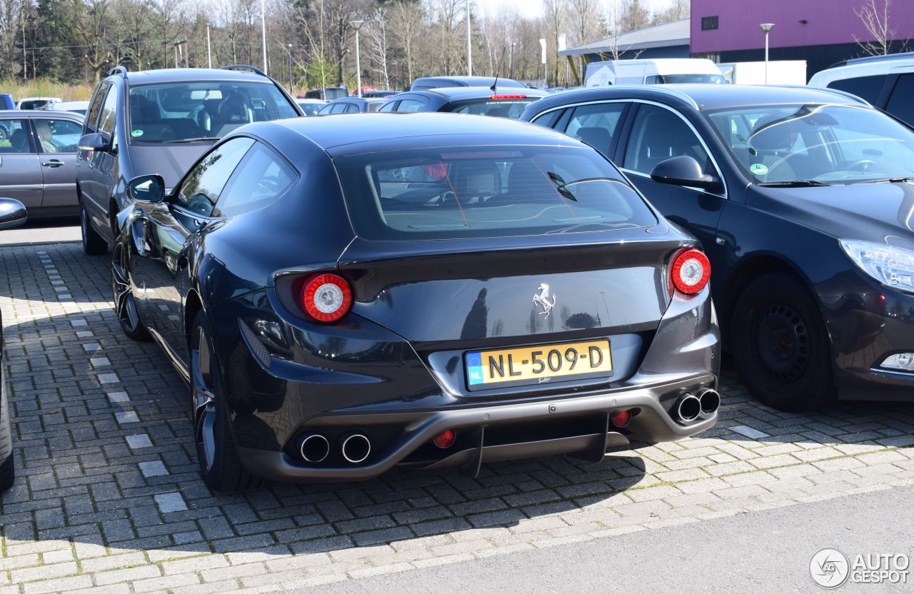 Ferrari FF