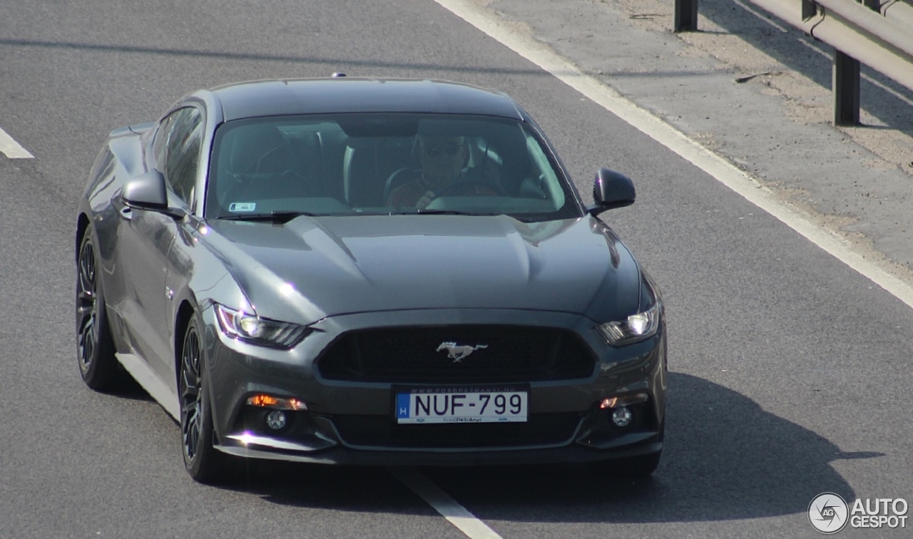 Ford Mustang GT 2015