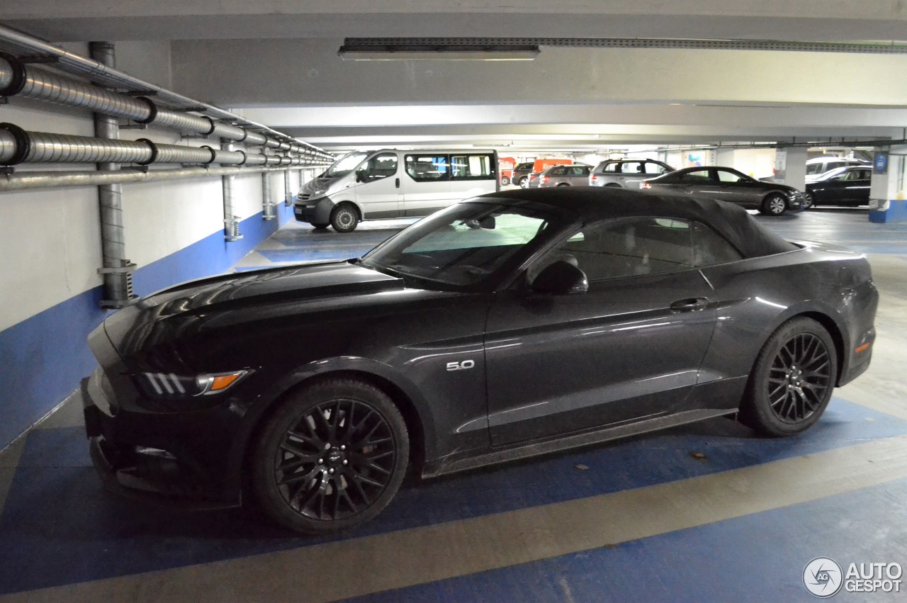 Ford Mustang GT Convertible 2015