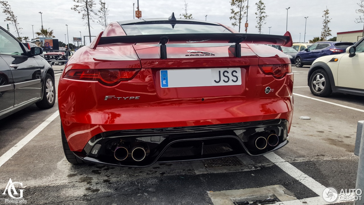 Jaguar F-TYPE SVR Coupé