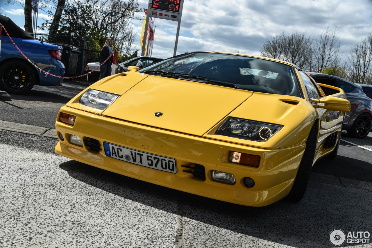 Lamborghini Diablo VT Roadster