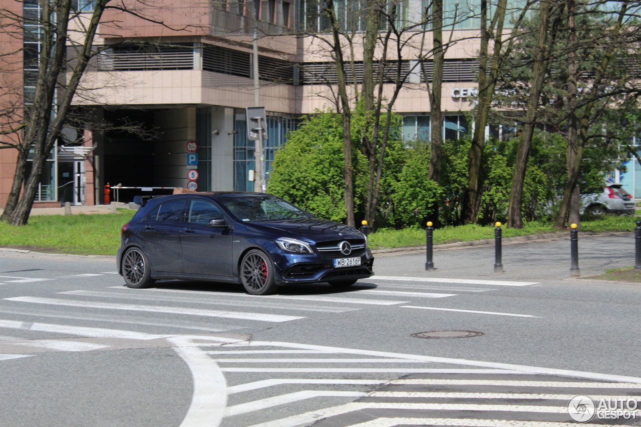 Mercedes-AMG A 45 W176 2015