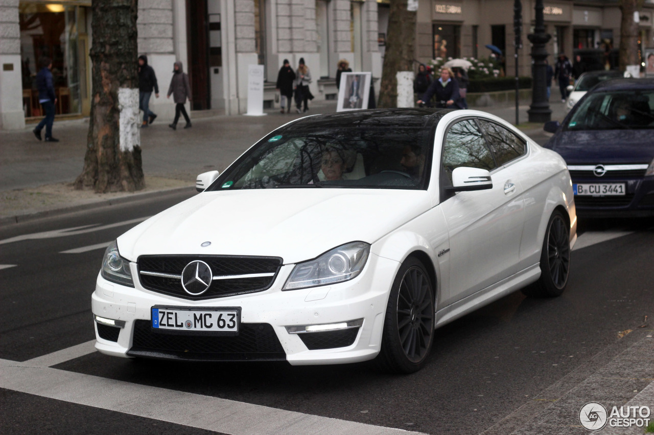 Mercedes-Benz C 63 AMG Coupé