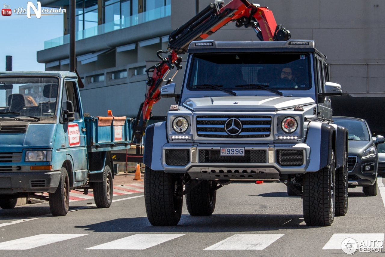 Mercedes-Benz G 500 4X4²