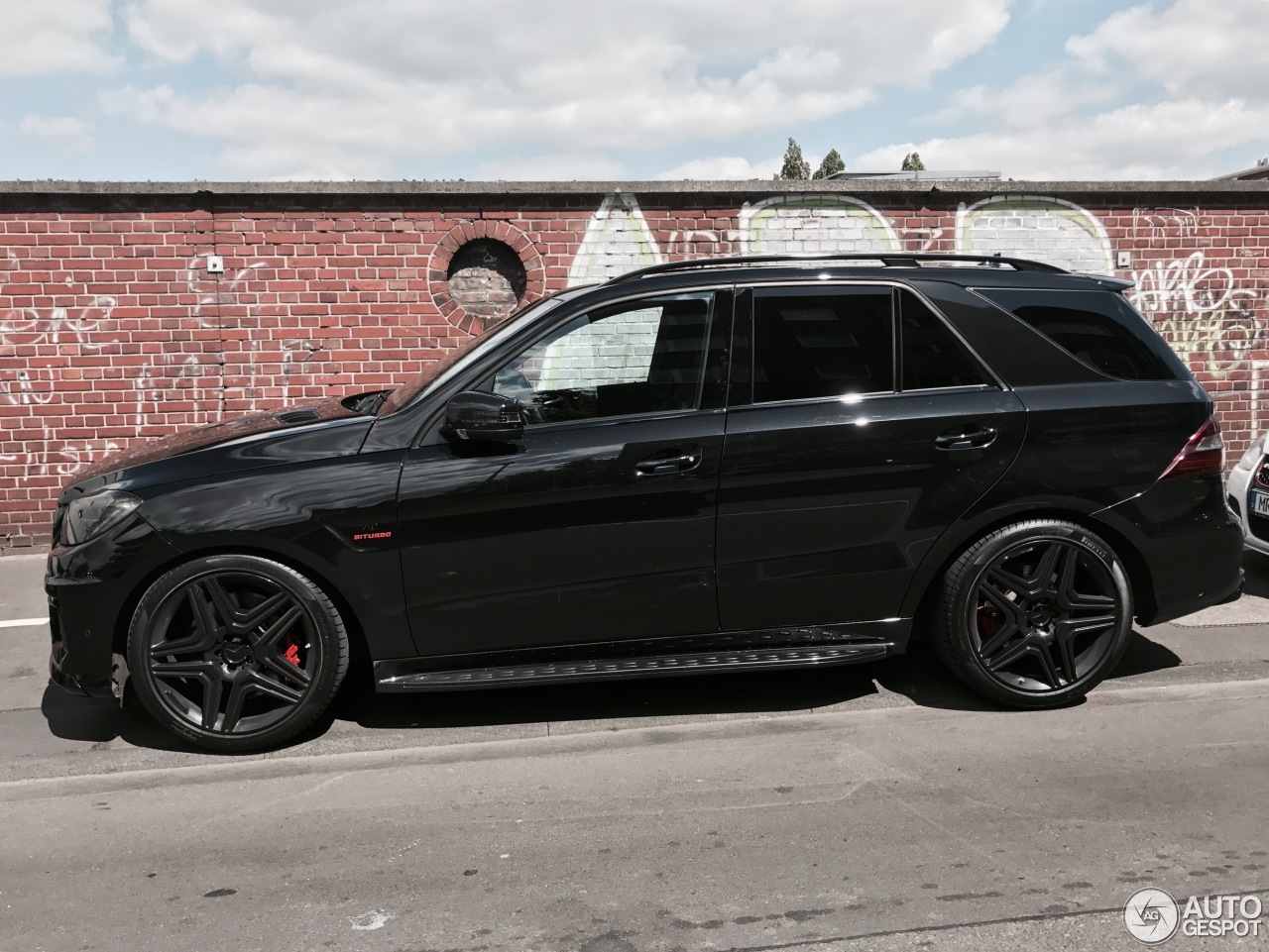 Mercedes-Benz ML 63 AMG W166