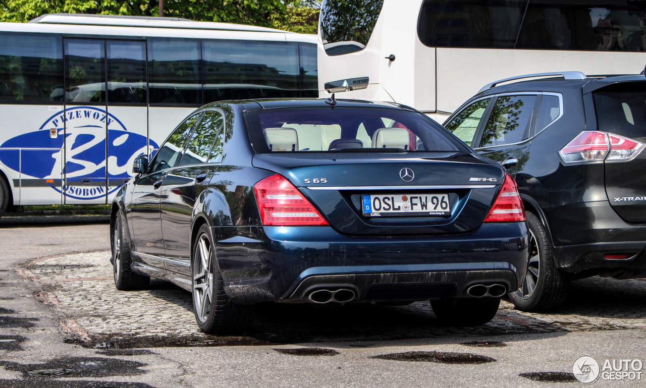 Mercedes-Benz S 65 AMG V221 2010