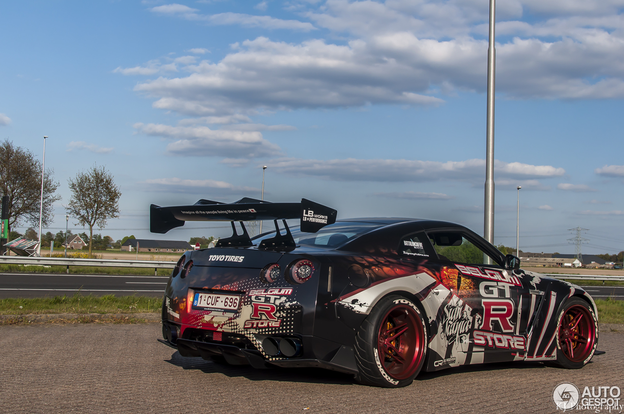 Nissan GT-R 2011 Liberty Walk Widebody