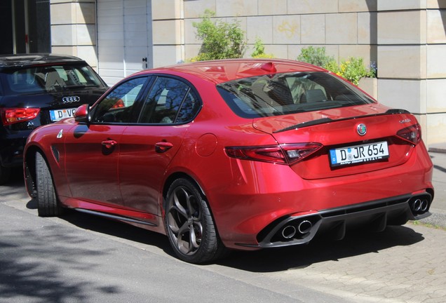 Alfa Romeo Giulia Quadrifoglio