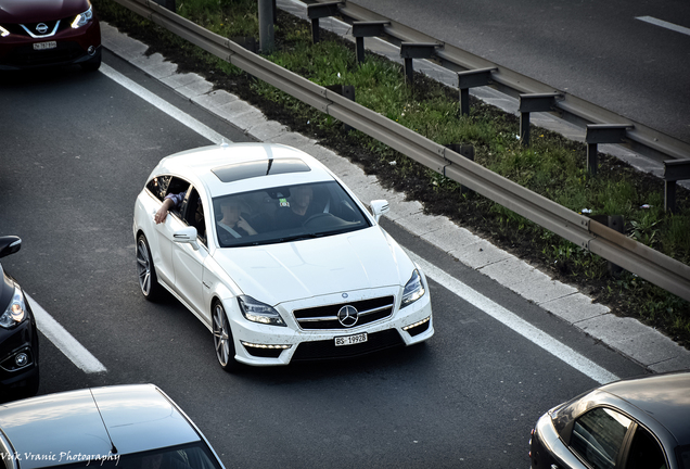 Mercedes-Benz CLS 63 AMG S X218 Shooting Brake