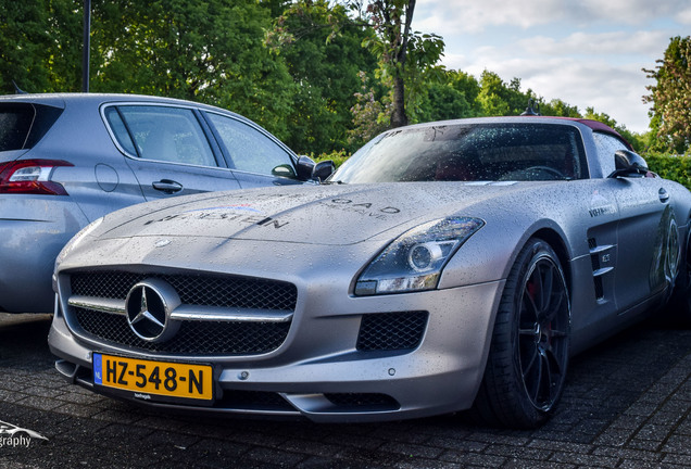 Mercedes-Benz SLS AMG Roadster