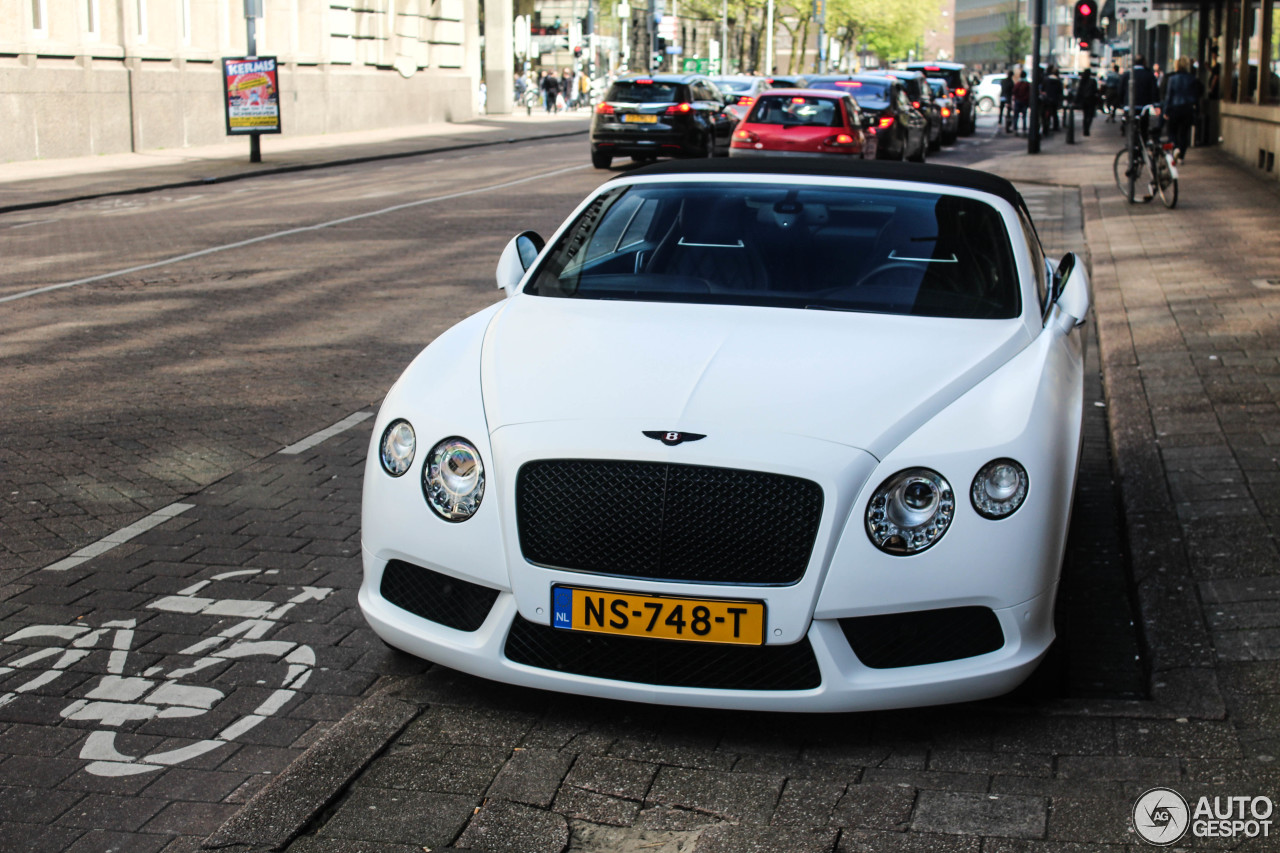 Bentley Continental GTC V8