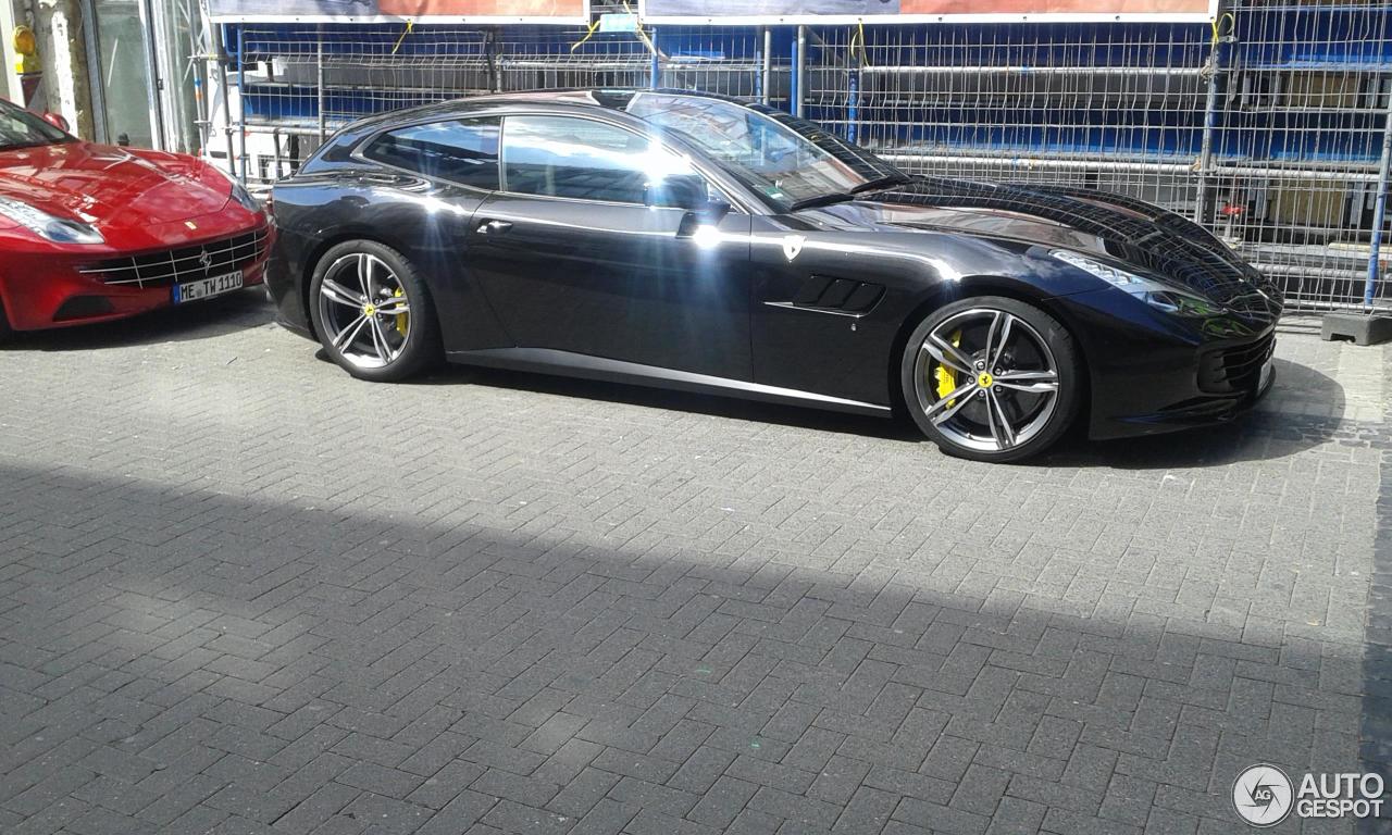 Ferrari GTC4Lusso