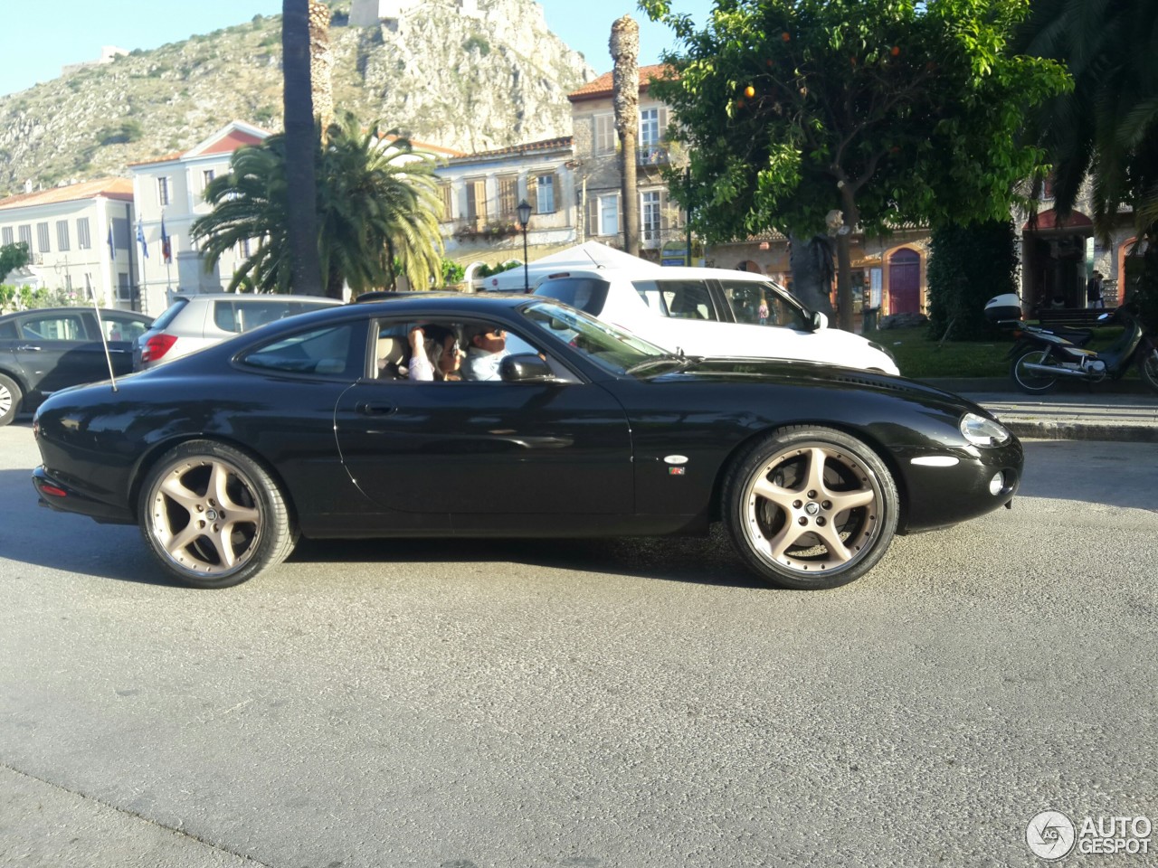 Jaguar XKR