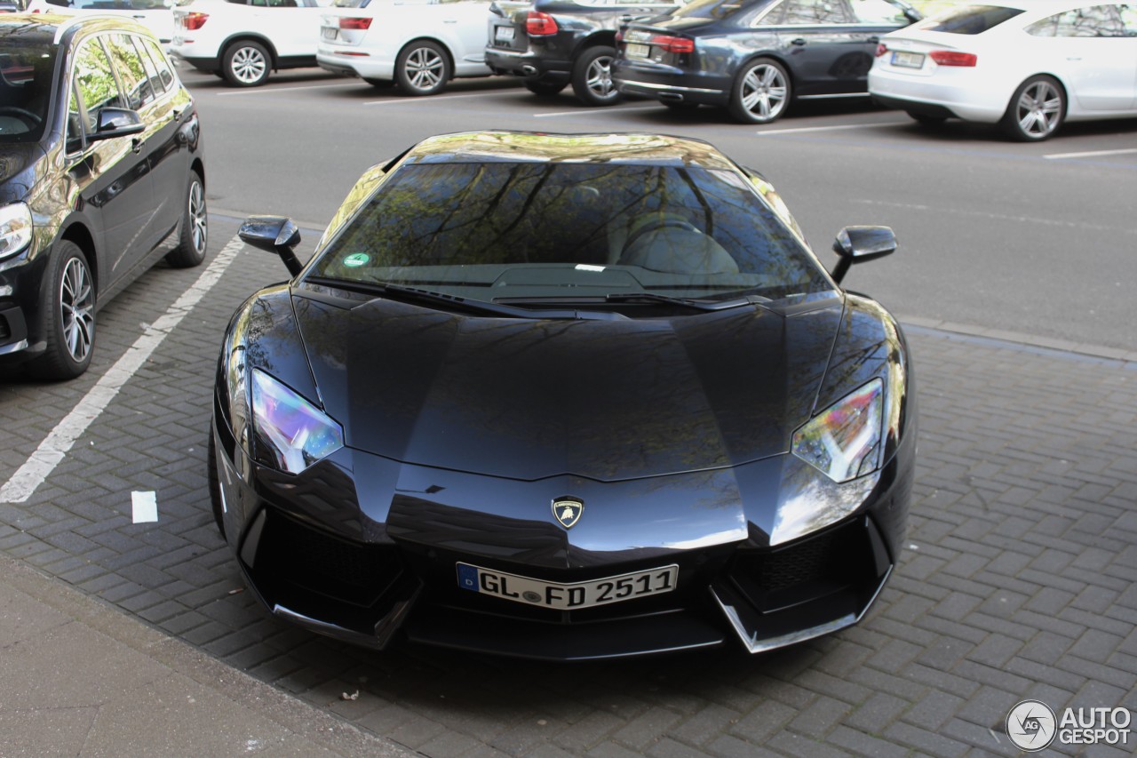 Lamborghini Aventador LP700-4