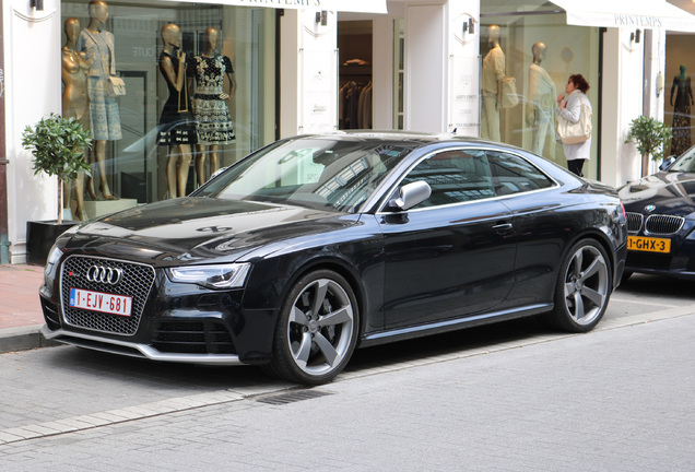 Audi RS5 B8 2012