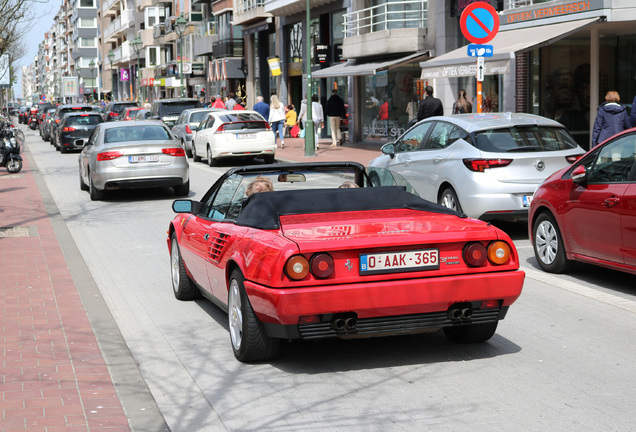 Ferrari Mondial 3.2 Cabriolet