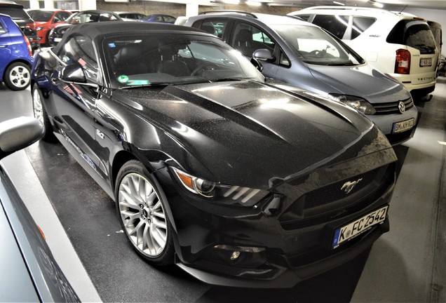 Ford Mustang GT Convertible 2015